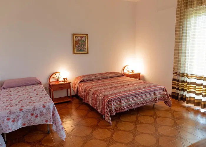 Cinzia House Casa de hóspedes